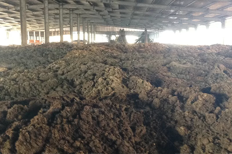 high-moisture material like cassava dregs,  and vinegar residue, etc 
Sticky wet bentonite clay need to choose rotary dryer.
